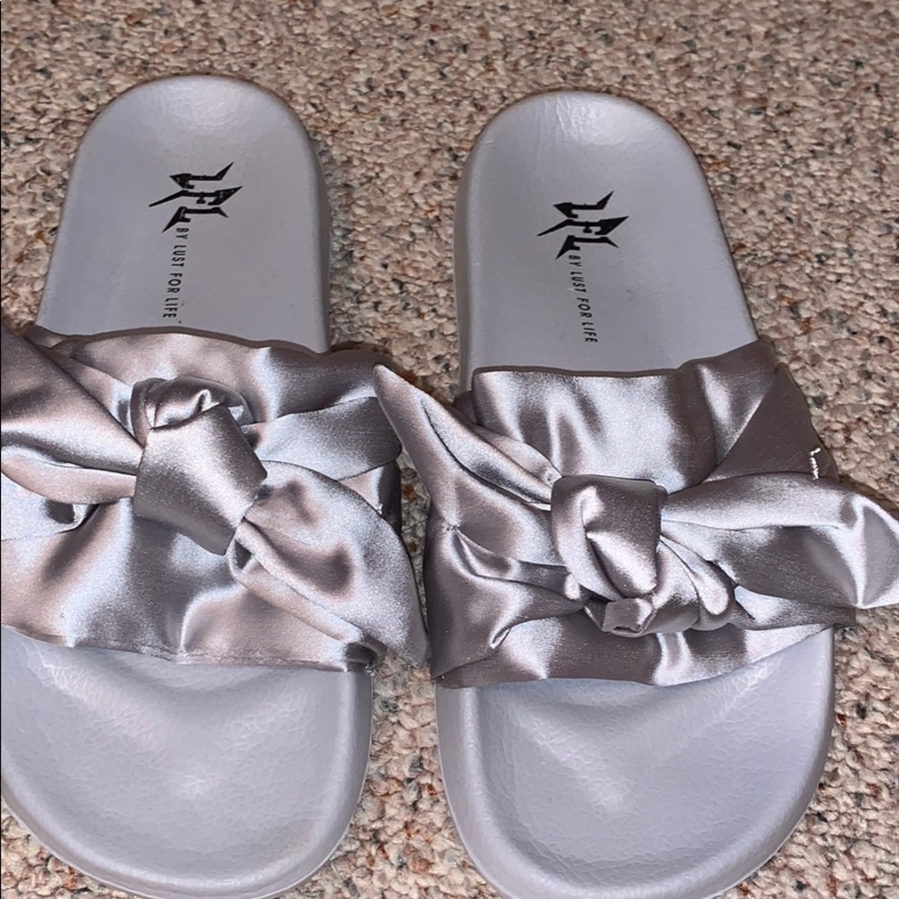 satin bow slides